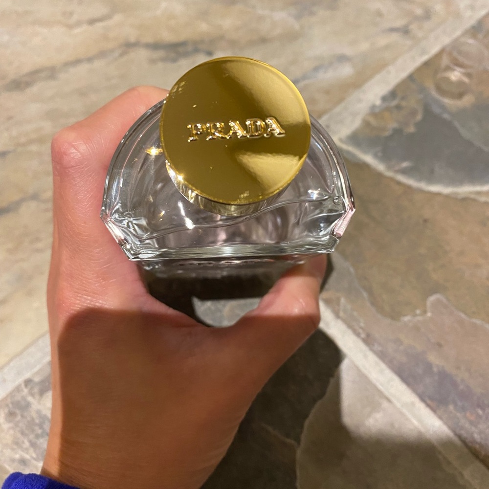 PRADA✨ - Picture 4 of 5